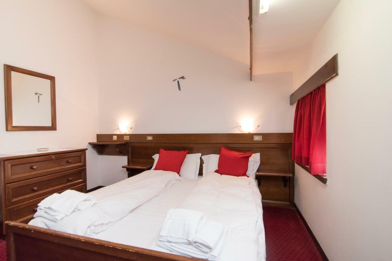 Locanda Ai Dogi Pieve di Cadore Exterior photo