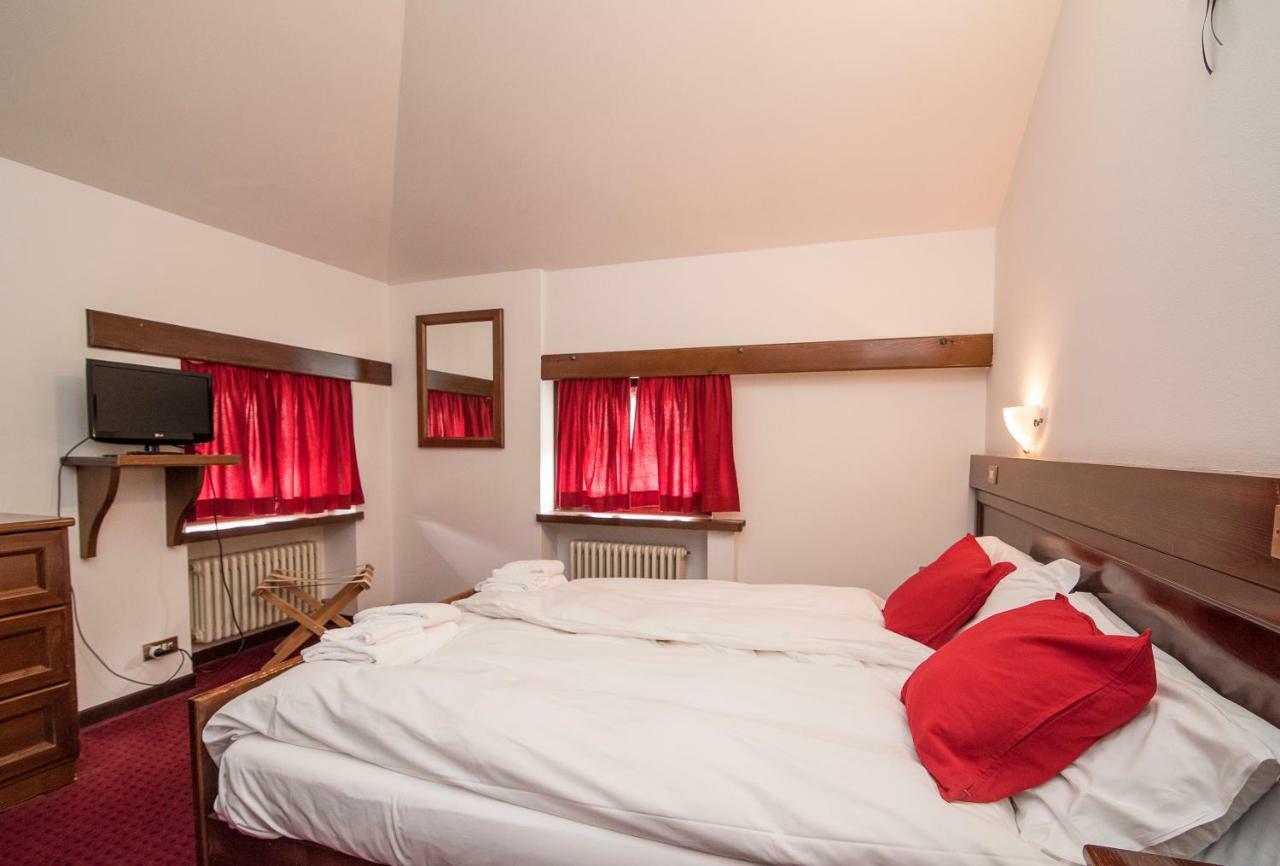 Locanda Ai Dogi Pieve di Cadore Exterior photo